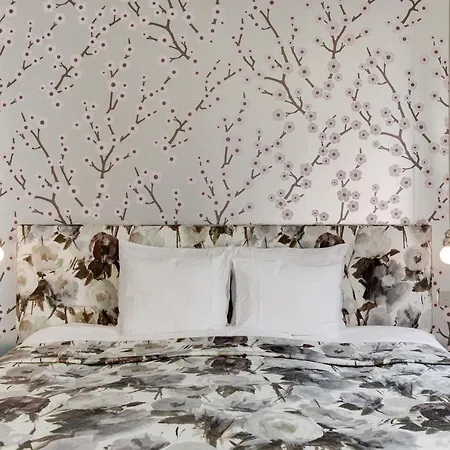 Small Luxury De Witte Lelie Otel 4*