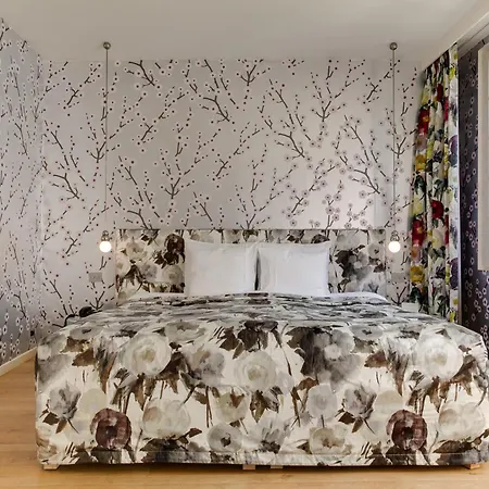 Otel Small Luxury De Witte Lelie 4*