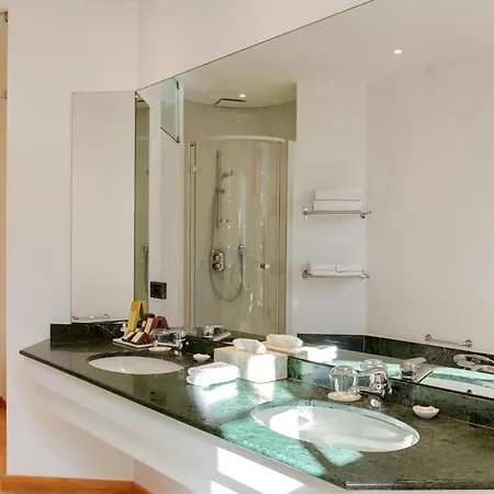 Small Luxury De Witte Lelie Otel