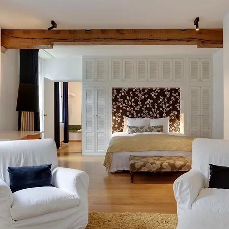 Small Luxury De Witte Lelie Hotel 4*