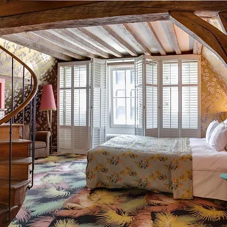 Hotel Small Luxury De Witte Lelie 4*