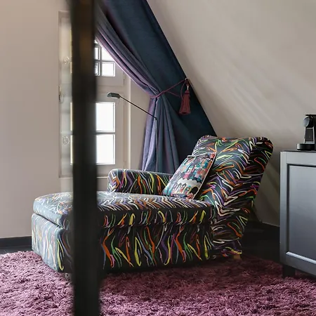 Small Luxury De Witte Lelie 4*