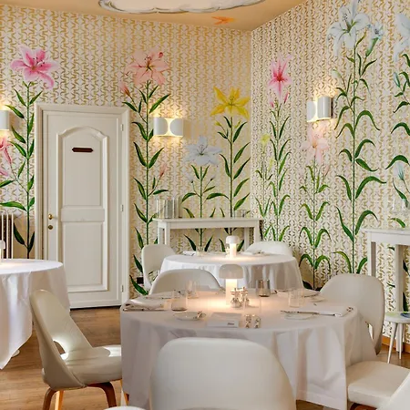 Small Luxury De Witte Lelie 4* Antwerpen