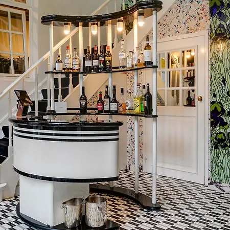 Small Luxury De Witte Lelie Szálloda 4*