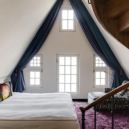 Hotell Small Luxury De Witte Lelie